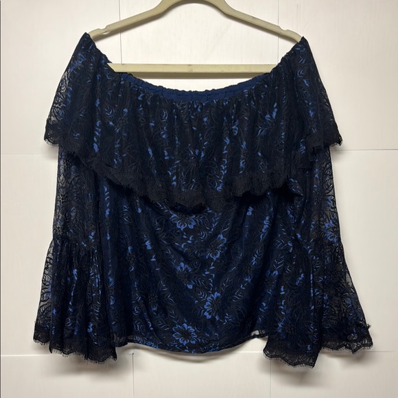 White House Black Market Navy Blue Black Lace Bell Sleeve Off The Shoulder Top - Picture 5 of 12